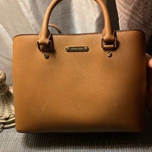 LIKE NEW | Michael Kors Savannah Medium Satchel